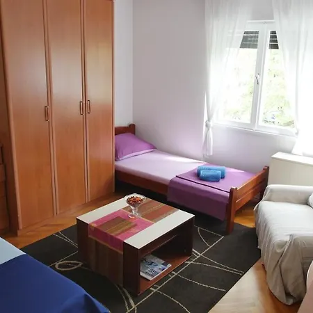 Apartment S&z